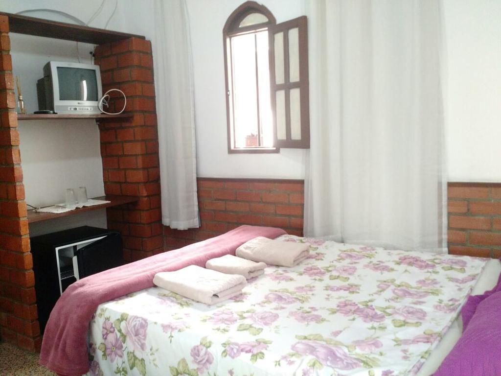 Suites Tropicana Guesthouse 卡波布里奥 外观 照片
