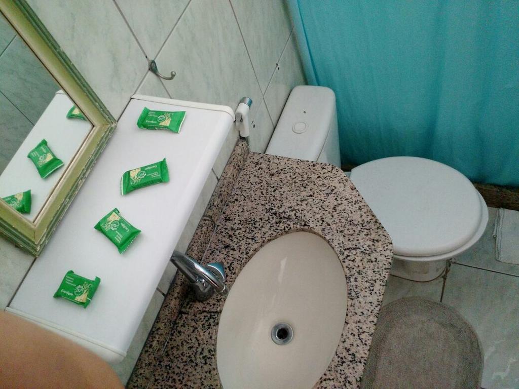 Suites Tropicana Guesthouse 卡波布里奥 外观 照片